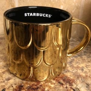 Starbucks 2019 Gold Christmas mug.